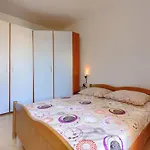 Apartman Gabi-3 By Interhome Ližnjan