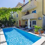 Apartman Gabi-3 By Interhome Ližnjan