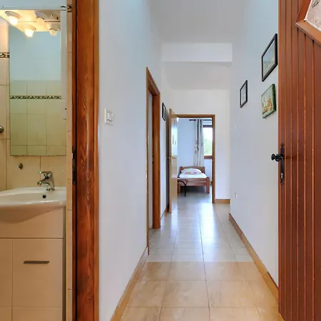 Gabi-3 By Interhome Apartmán