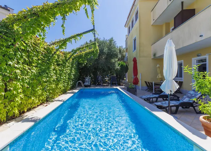 Appartement Gabi-3 By Interhome